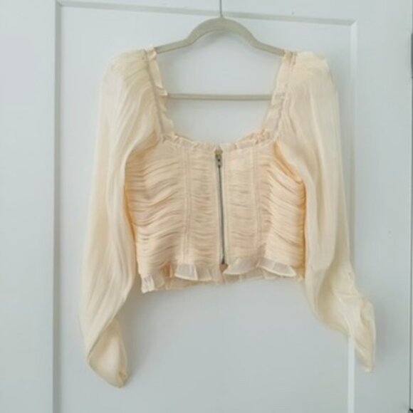 NWOT ASTR The Label JUNIE RUFFLE SQUARE NECK LONG SLEEVE TOP, S, Champagne - Picture 13 of 14